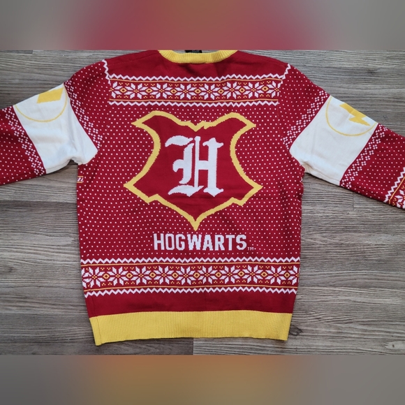 Wizarding World Harry Potter Christmas Cardigan/Long Sleeve Sweat Shirt Bundle - Picture 9 of 12